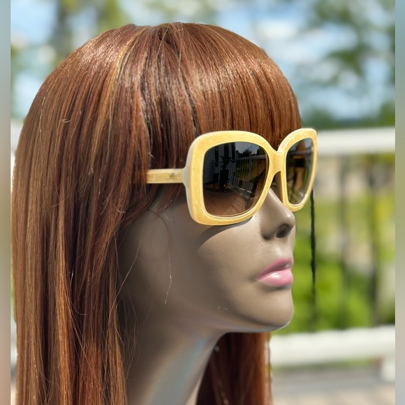 Dolce & Gabbana sunglasses (beige frame) - Picture 8 of 8